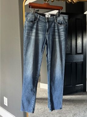 PAIGE Slim womens Jeans in Light Blue Fade